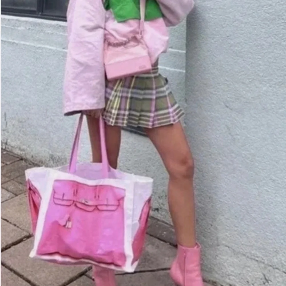 Grocery Bag made from Recycled Plastic Bottles with Novelty Bag Print in Pink